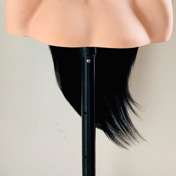 A Long Gorgeous 32” Lace Front 32” Wig that is Ideal  for 2 French Braids 🙌 - Picture 12 of 16